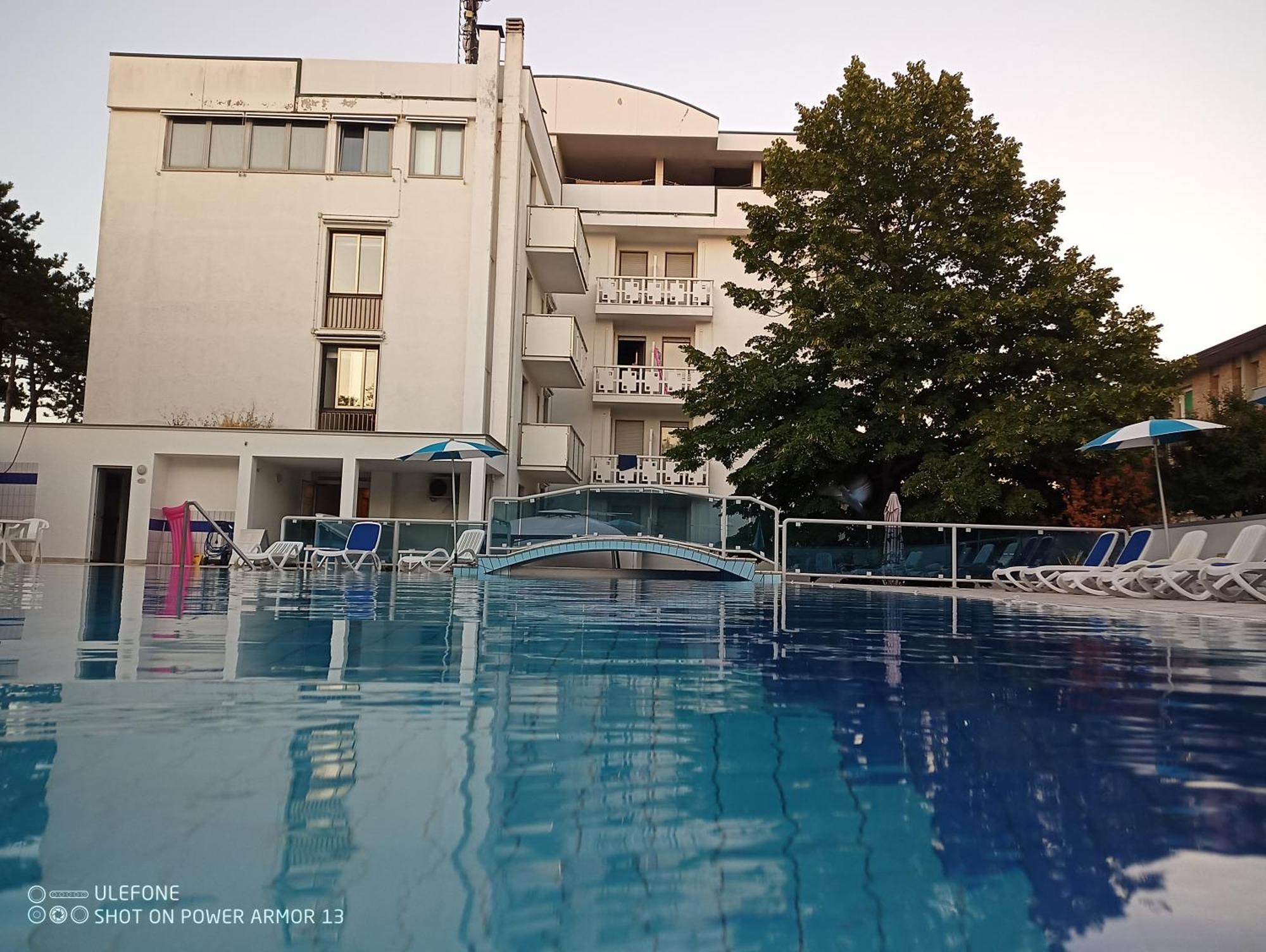 Hotel Firenze Bibione Exterior foto